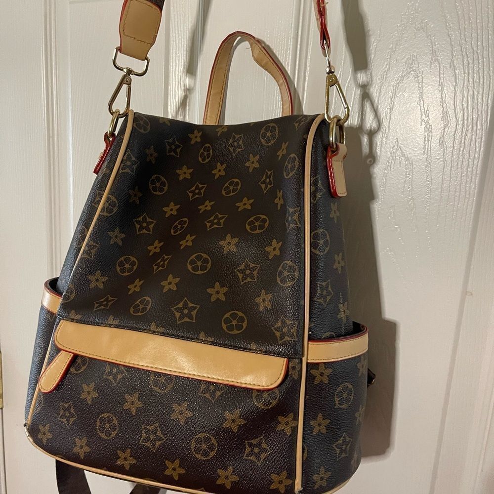 Stylish  Synthetic Brown & Gold Backpack / Shoulder bag tan trim Accents - Picture 2 of 15